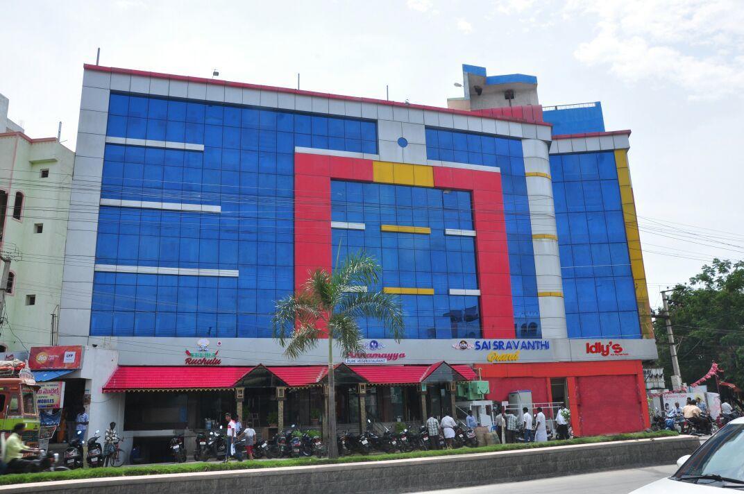 Hotel Sai Sravanthi Grand Tirupati Exterior foto
