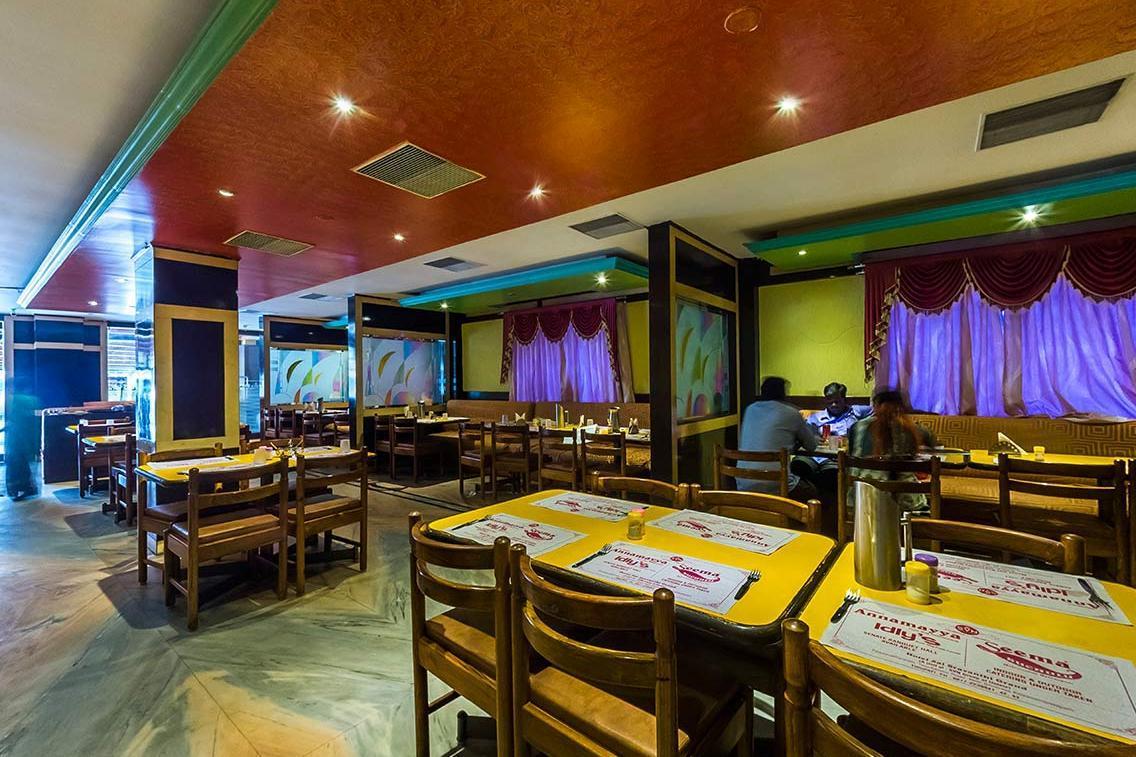 Hotel Sai Sravanthi Grand Tirupati Exterior foto